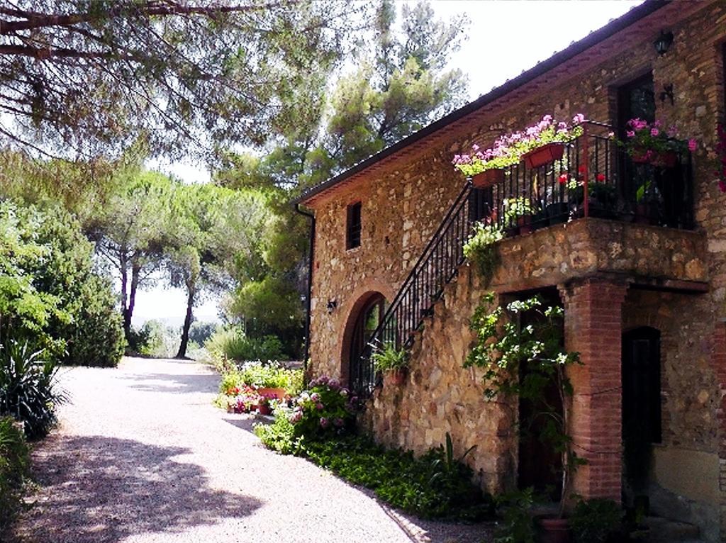 Agriturismo Il Poderino Бибона Екстериор снимка