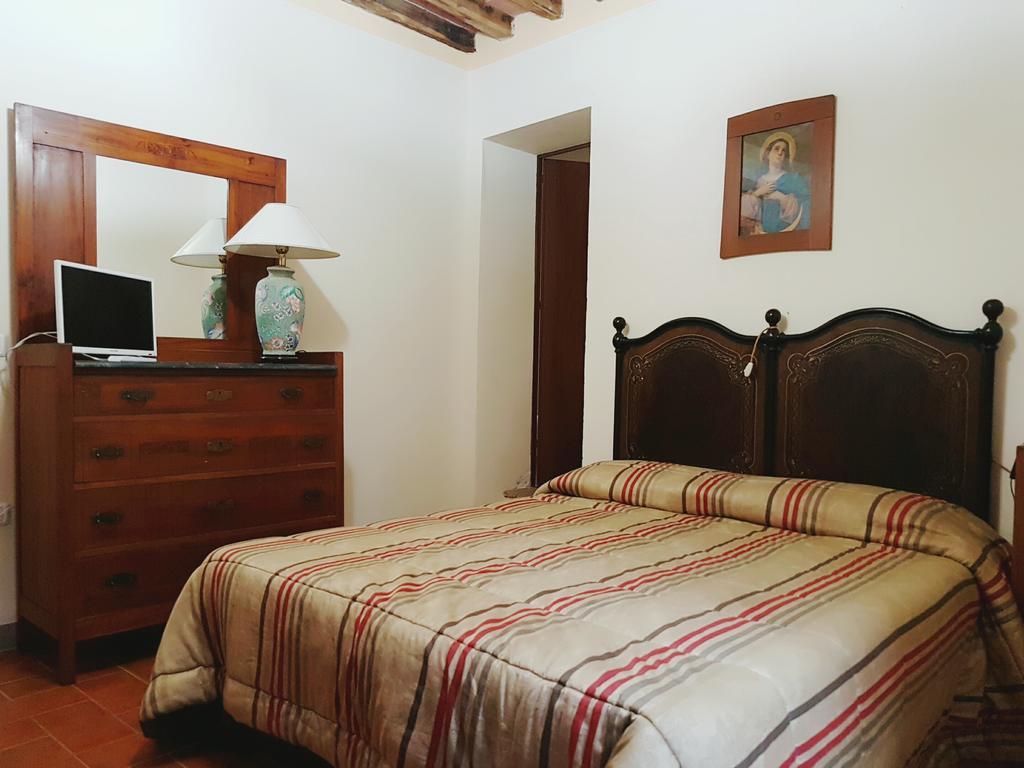 Agriturismo Il Poderino Бибона Екстериор снимка